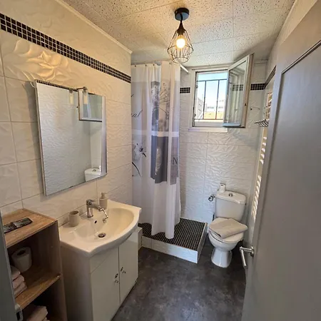 Unique Zen Et Detente Dans Avec Piscine Tres Bien Place Appartement *